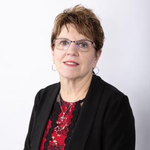 Joann Kitchens Headshot
