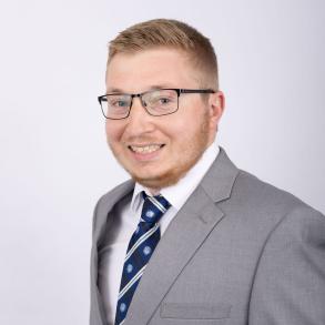 Brady Weber Headshot