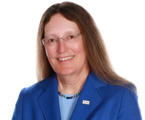 Dr. Carmen Simone