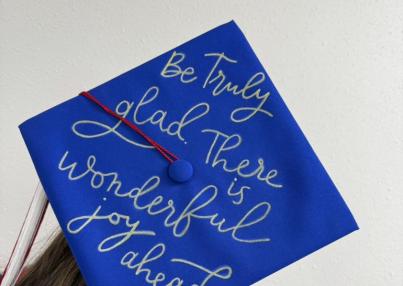 back of a student mortar board with inspirational saying