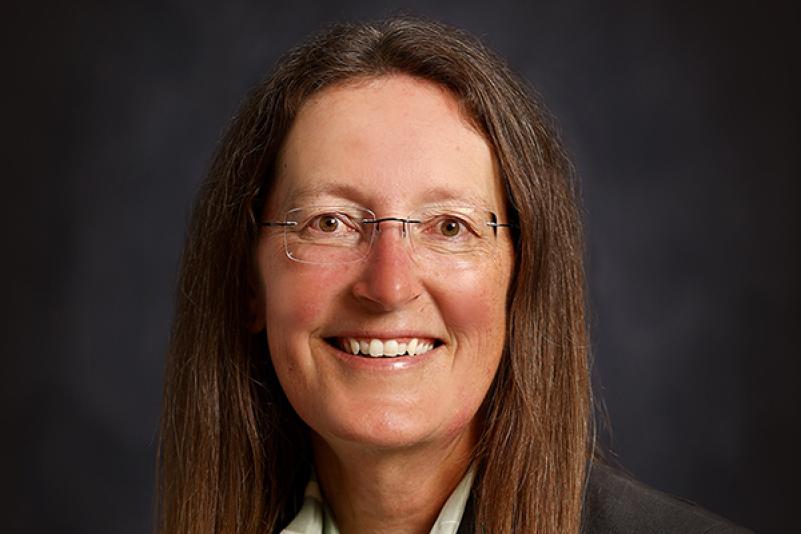 Dr. Carmen Simone